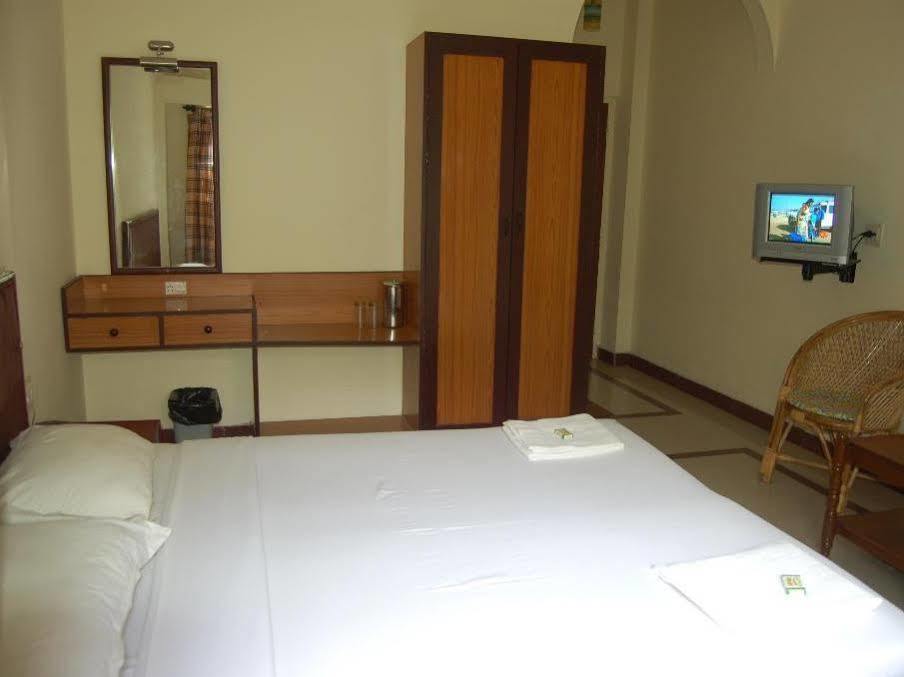 Hotel Blue Hills Coonoor Ooty Bagian luar foto